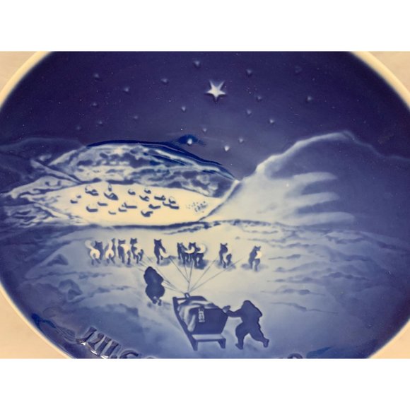 B&G Copenhagen 1972 Christmas Plate Christmas in Greenland Denmark 7" - Picture 3 of 6